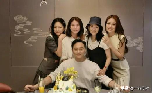 娱乐圈最新八卦最新爆料,明星恋情曝光，豪门恩怨再起波澜！